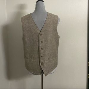 COPY - Men’s warehouse small tan vest.